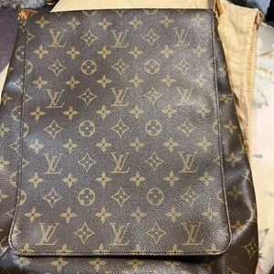 Louis Vuitton Musette Salsa Brown: great shape